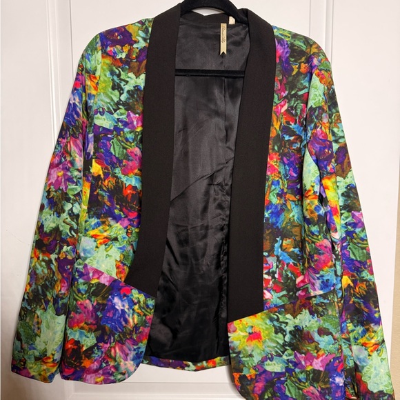 Petticoat Alley Jackets & Blazers - Petticoat Alley Multicolor Floral Blazer